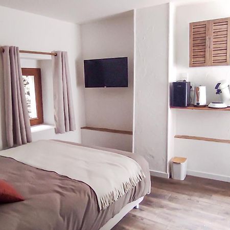 Chambre Independante Avec Salle De Bain Privee Montpezat-sous-Bauzon المظهر الخارجي الصورة